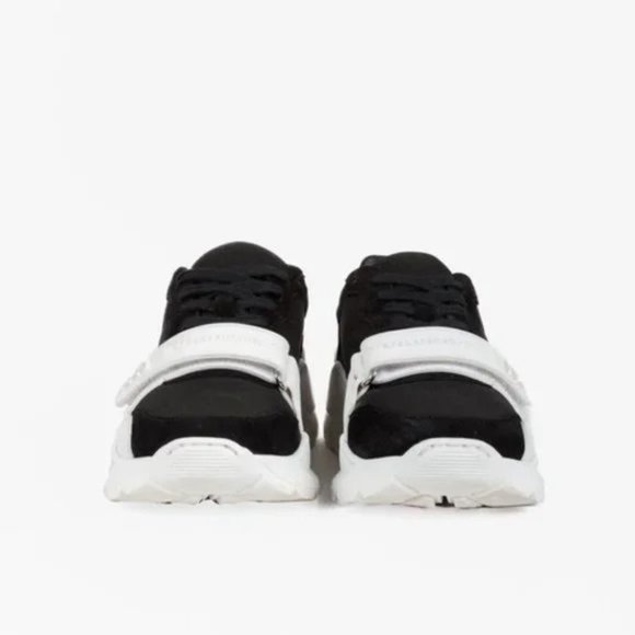 Burberry Black Regis Sneakers - Picture 2 of 11